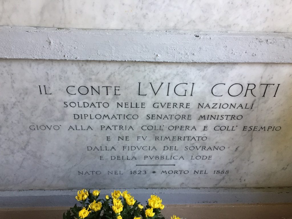 alfonso corti's tomb (5).jpg